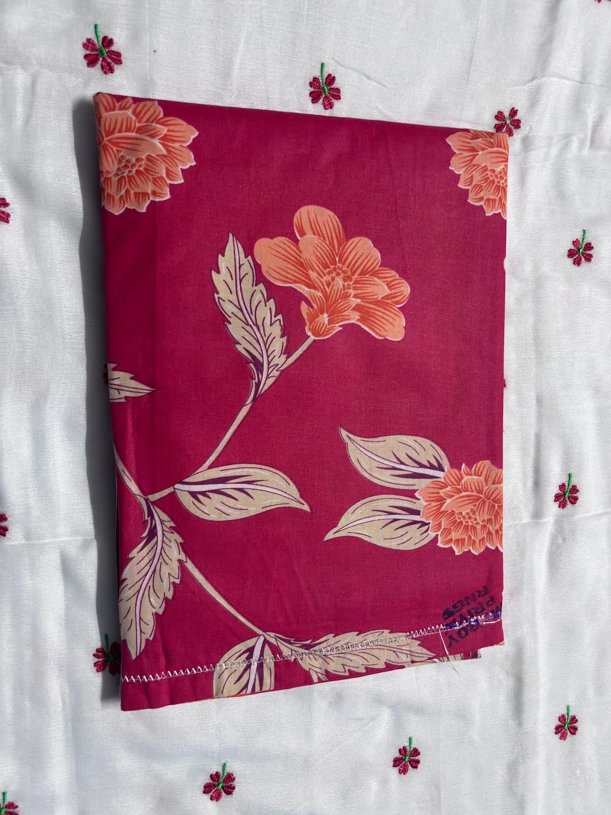 Top Selling Bombay Print Pure Cotton Bedsheet in Red