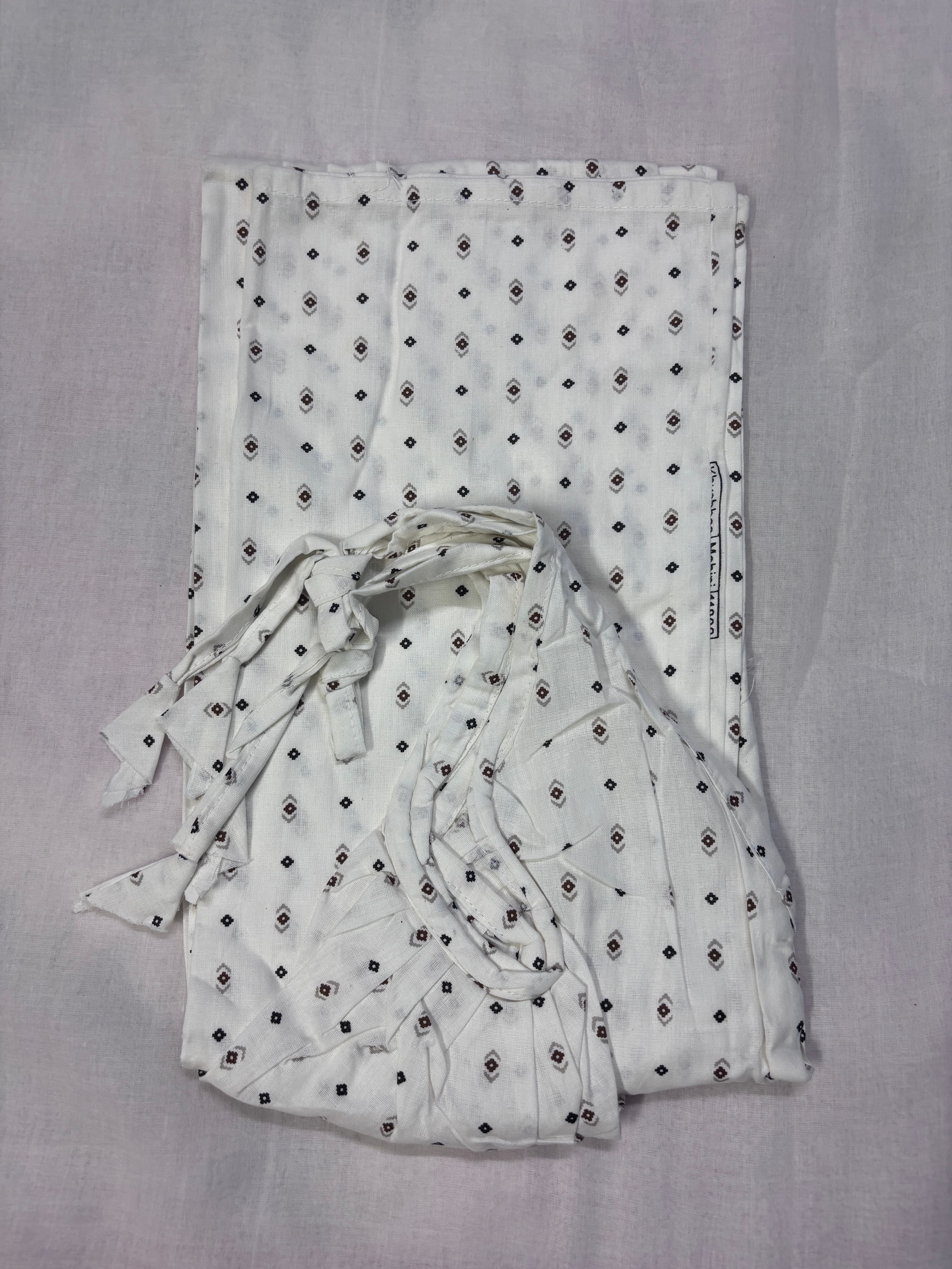Best Pure Cotton Dotted Print Ribbon Style Nighty