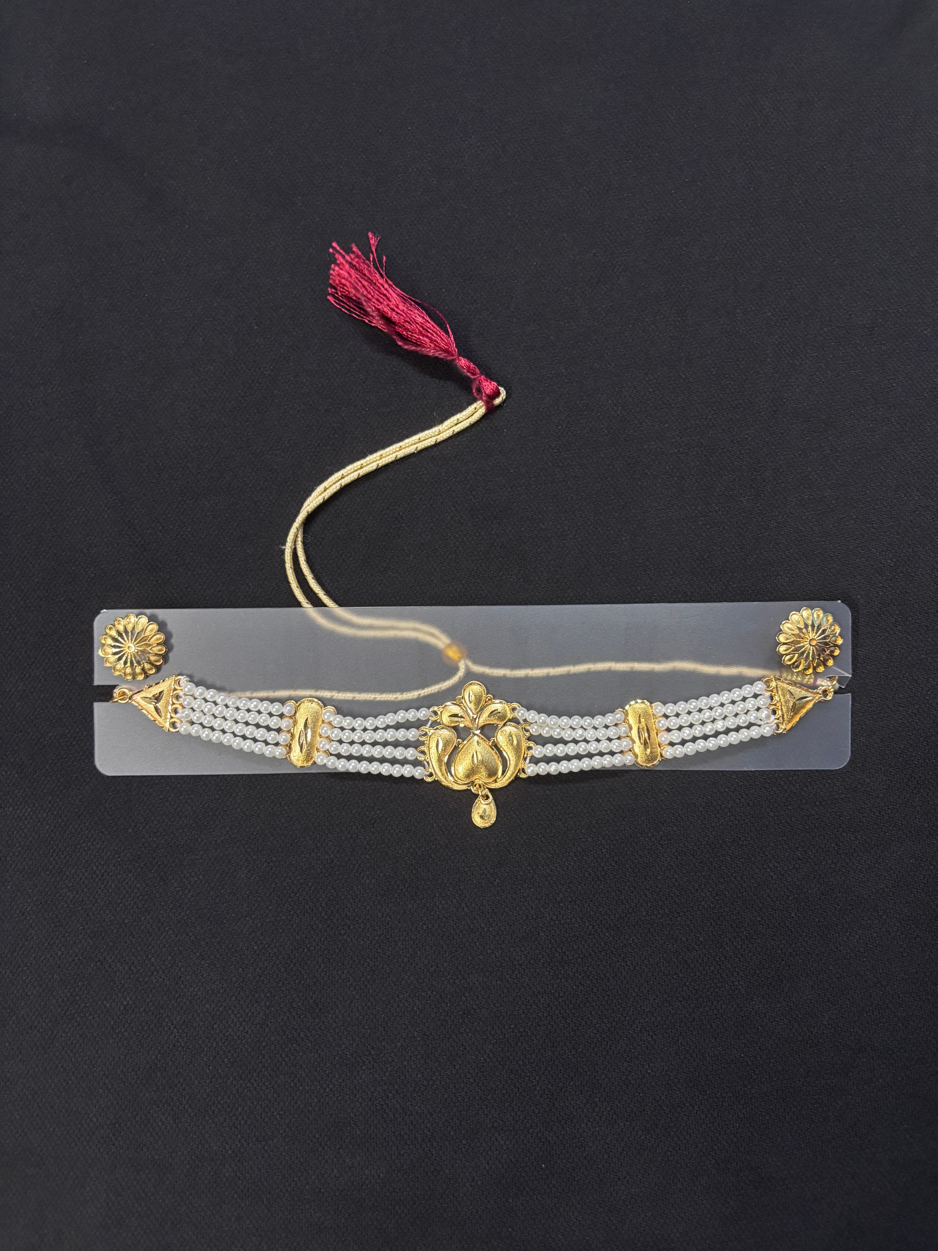 Pearl Gold-Plated Brass Alloy Choker Necklace